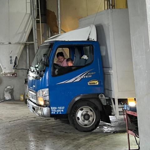 提供183服務的專家忠鑫商行 （劉先生）