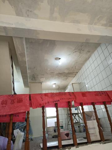 陈冠佑 - 壁癌重新粉刷批土