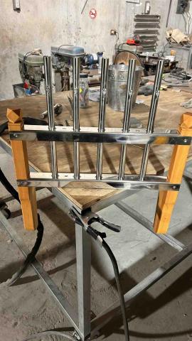 振元實業有限公司 - 五峰旗包邊