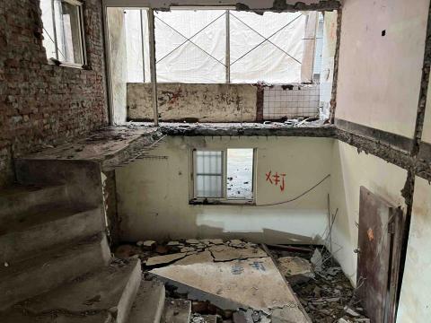 踢鑫環保有限公司 -  打除工程