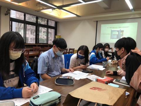 陳智楷 - 課後日文輔導