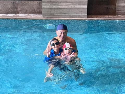 水上安全救生游泳移動教練 施紹雄 麥克叔叔 -  水上安全救生游泳移動教練 施紹雄 麥克叔叔 -