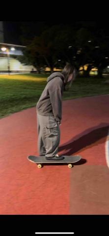 奧斯卡 - 綠寶石滑板場教學