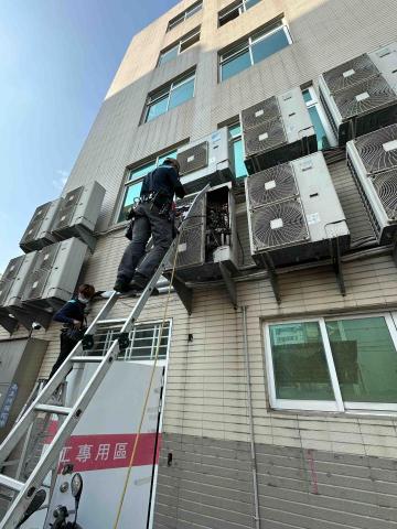 LCT冷氣 - 大金全方吹冷氣維修