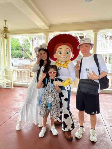 孫自強 - 東京迪士尼遊