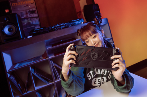 闕妏庭 (專案經理) - MSI微星科技_情境攝影(含模特與妝髮媒合)