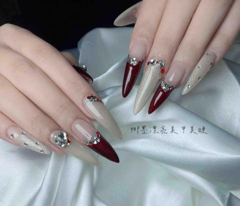 娜墨漂亮美甲美睫NAMO-Nail&Eeylash - 造型設計