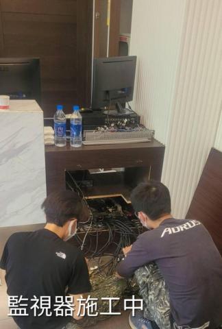 allen - 監視器線路整理線路施工中