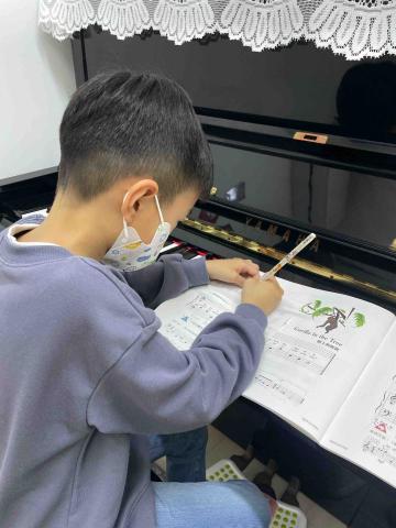 高老師音樂工作室Kelly’s music studio - 