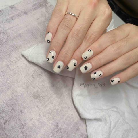 娜墨漂亮美甲美睫NAMO-Nail&Eeylash - 造型設計