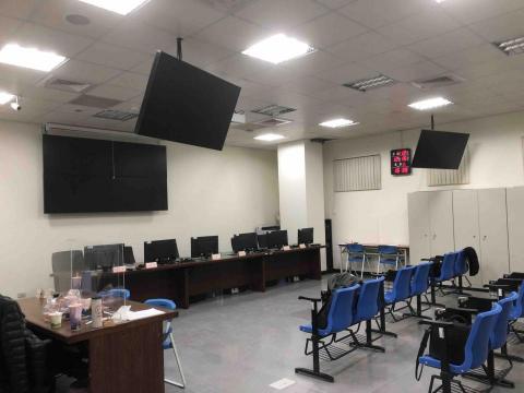 陳柏憲 - 電視牆和懸掛式電視安裝