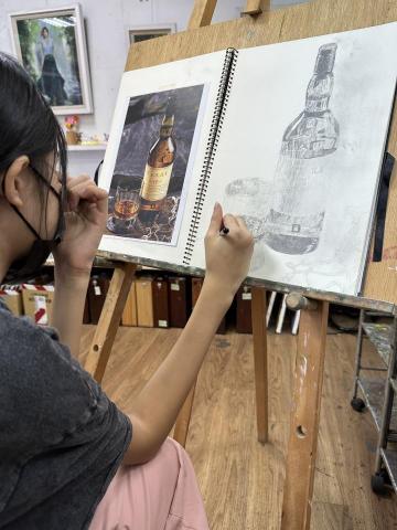 Chengen Hsu - 國中一年級的女學員的靜物練習