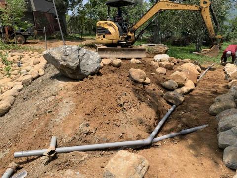 劉正宗 - 民宿池塘及灑水迴路配置。