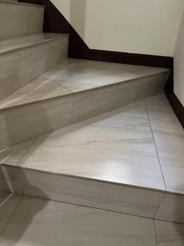 居家小幫手 - 樓梯擦拭