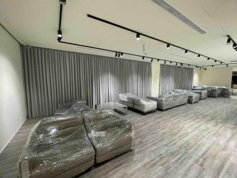 阿誠 - 家具店展場窗簾