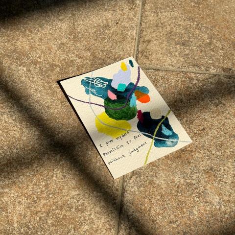 提供插畫家服務的專家Zhi'Rhi