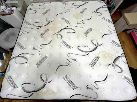 除塵蟎洗床洗沙發 - 洗床前