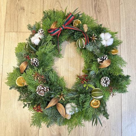 植感物語 - 聖誕花圈(新鮮扁柏、諾貝松) 植感物語 - 聖誕花圈(新鮮扁柏、諾貝松)