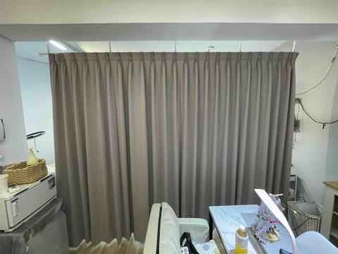 阿誠 - 懸空吊軌 隔簾