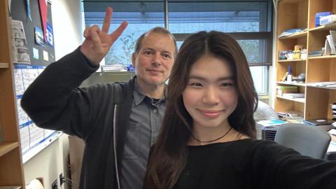 巫若瑄 - 在美國遊學時幫忙我許多的老師！