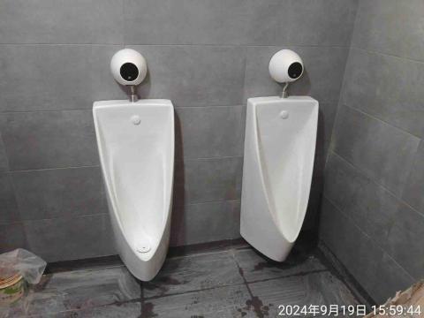 陳冠翔 - 衛浴安裝