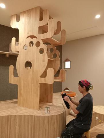 策略室內裝修事業群 - 貓店,實木貓台 策略室內裝修事業群 - 貓店,實木貓台