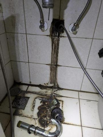 《速達通》水管包通\馬桶包通\各式水管堵塞 - 