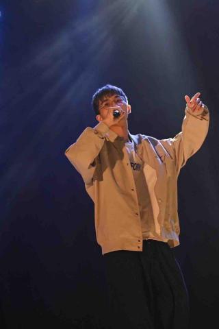 提供中學老師服務的專家劉峰佑