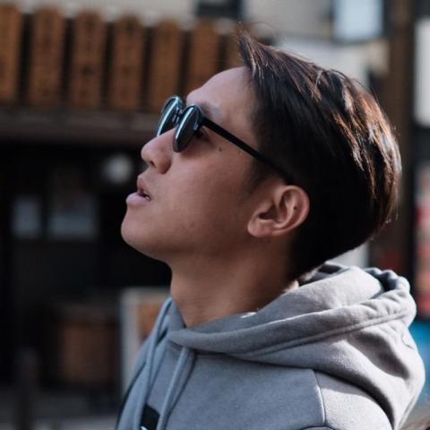 提供ar服務的專家Shen Ed