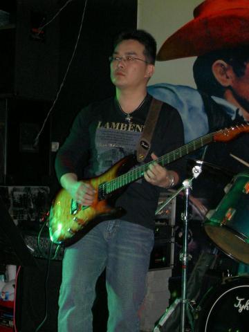 隨記＜電吉他、民謠吉他＞ - 