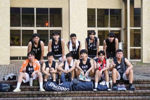 胡峻睿 - 大學生活照