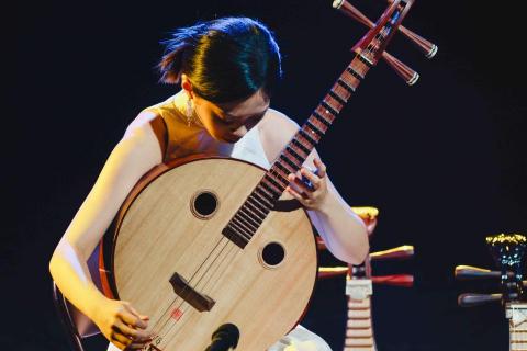 小魚老師🎵柳琴、中阮、月琴、三弦教學 - 