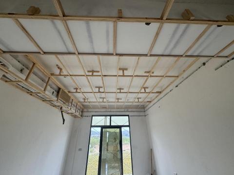 娜米朵 - 木工-暗架天花板