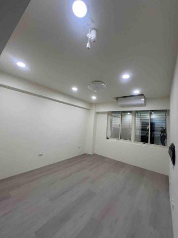 高宇泥作修繕工程 - 卡扣地板