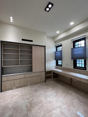 寓翔系統裝潢 - 書房一隅