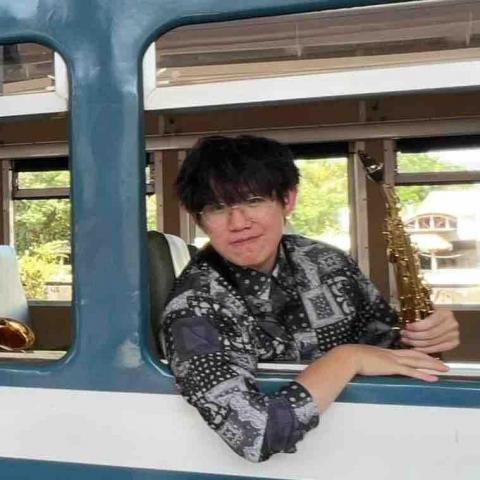 薩克斯風陳老師 ✨板橋上課、到府教學 - 