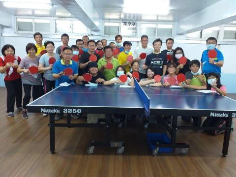 力揚乒乓運動館館卓教練 - 嘉義大同國小-十二年國教有效教學策略專業社群教師研習講師