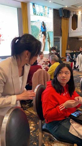 依晨&FUN式主持l婚禮l活動l抓周 - 