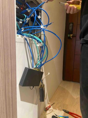 周游寰宇網路科技 - 