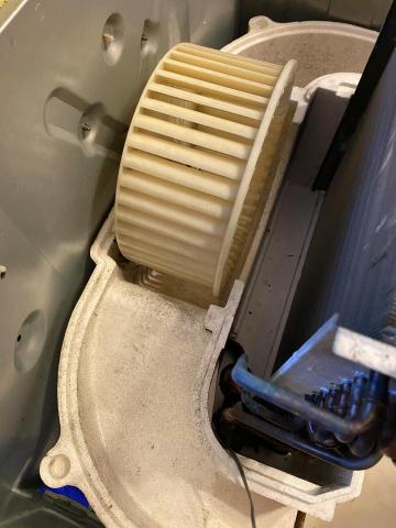 蕭清器-清洗電器職人 - 窗型冷氣清洗後