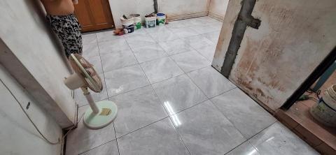 抖音搜尋 祐甫泥作磁磚茁茂工程 - 室內地板60×60