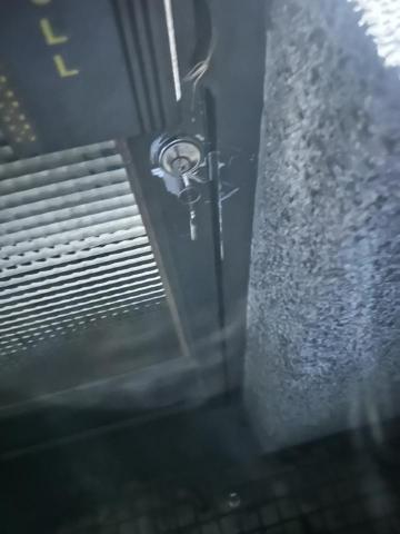 李濬紘 - 門鎖更換