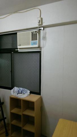 官先生 - 房間另-面貼完成的壁紙，素，簡，悠