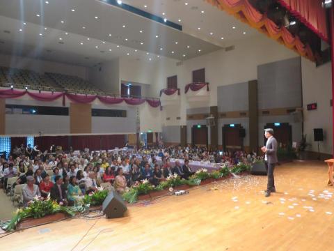 凌距離魔術工作室 - 2017演出片段