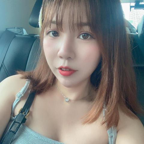 提供模特兒服務的專家楊雅涵