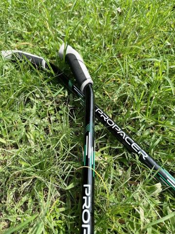 崔普小哀 - ProPACER健走杖