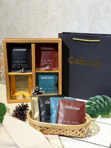 崔普小哀 - Delicioso德里斯咖啡