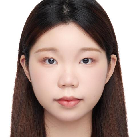 提供法文服務的專家李玉臻