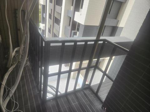 鼎川工程行 - 特殊冷氣護欄