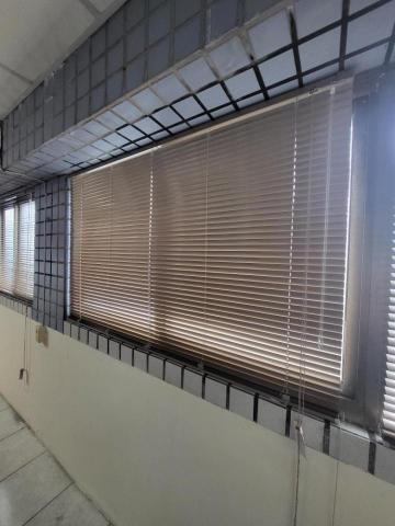 傑飛水電工作室 - 百葉窗安裝